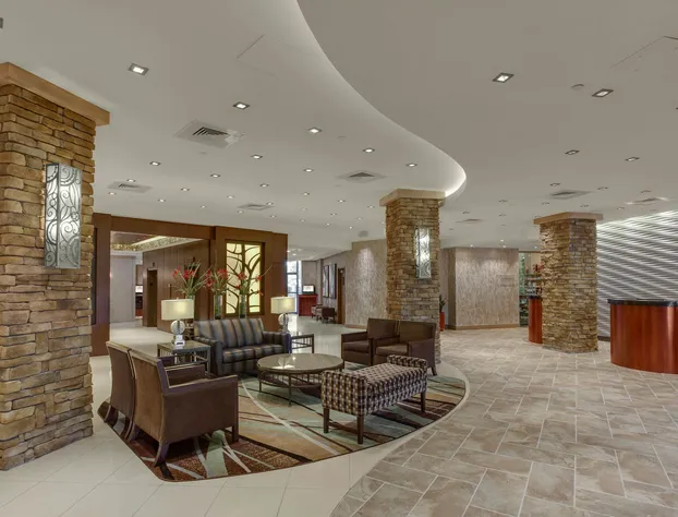 Crowne Plaza Executive Center Baton Rouge by IHG hotel detail image 3