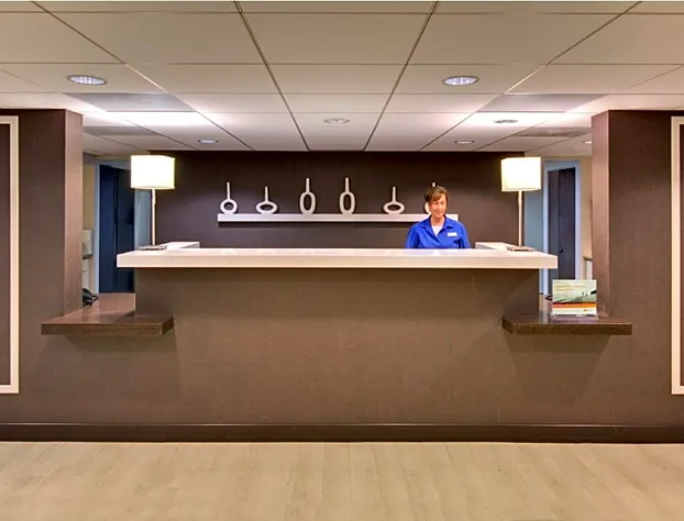 Holiday Inn Express Chicago-Palatine hotel detail image 3