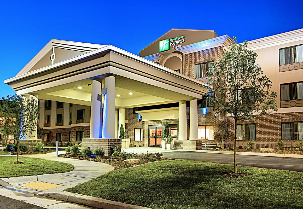 Holiday Inn Express Hotel and Suites West Valley by IHG hotel hero