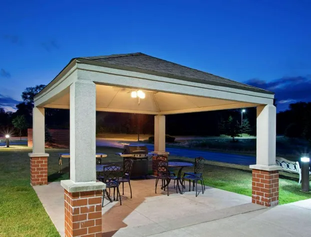 Sonesta Simply Suites Chicago Naperville hotel detail image 1