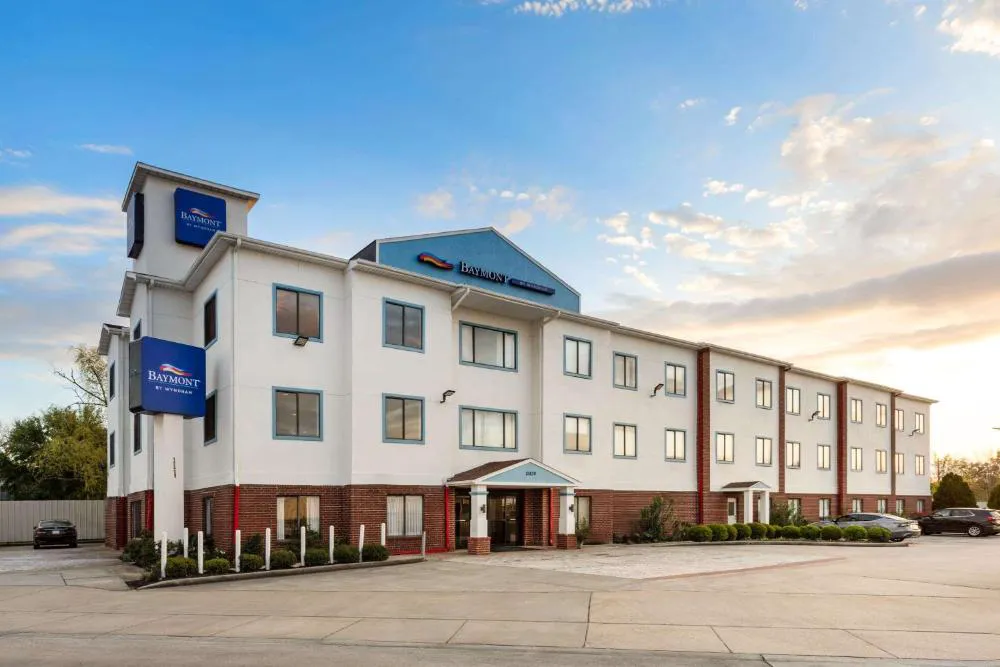 Baymont by Wyndham Houston Brookhollow hotel hero