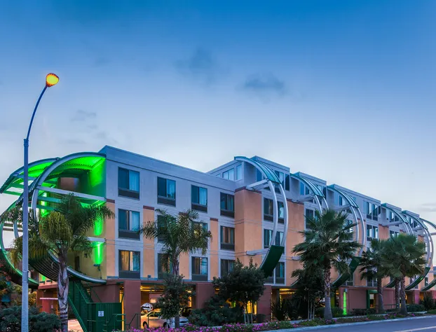 Holiday Inn Oceanside Camp Pendleton Area by IHG hotel detail image 4