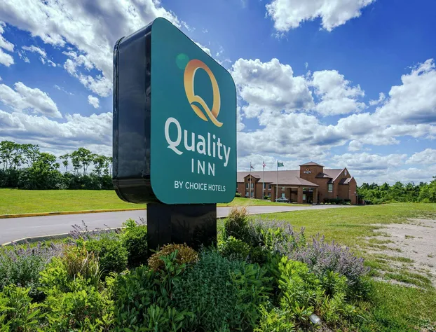 Quality Inn I-75 West Chester-North Cincinnati hotel detail image 4