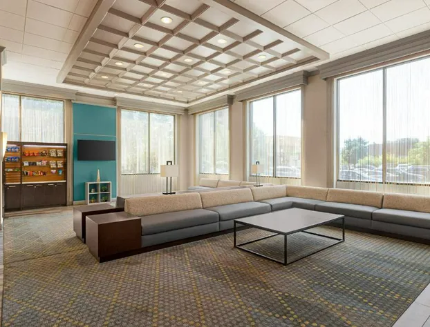 Holiday Inn Boston - Cambridge Area by IHG hotel detail image 2