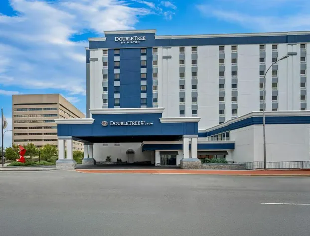 DoubleTree by Hilton Downtown Wilmington - Legal District hotel detail image 3