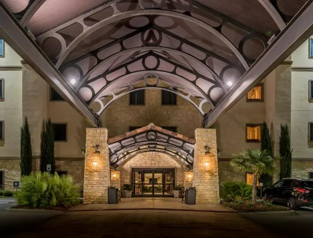 Staybridge Suites DFW Airport North by IHG hotel detail image 3