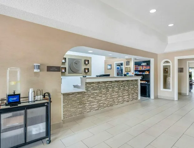 Comfort Inn & Suites La Grange - Louisville Area hotel detail image 3