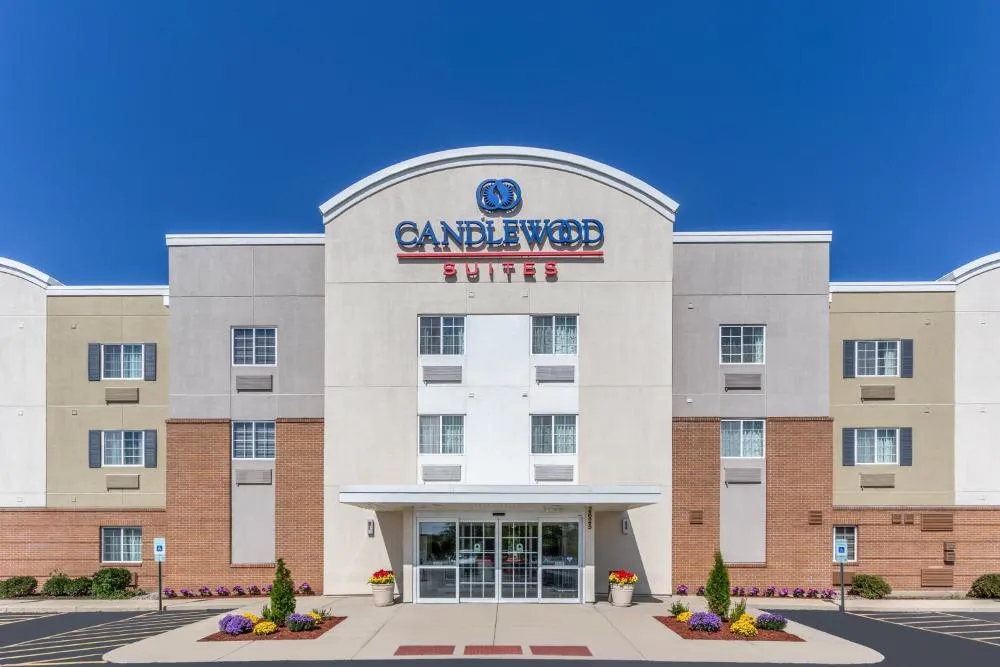 Candlewood Suites Aurora-Naperville by IHG hotel hero