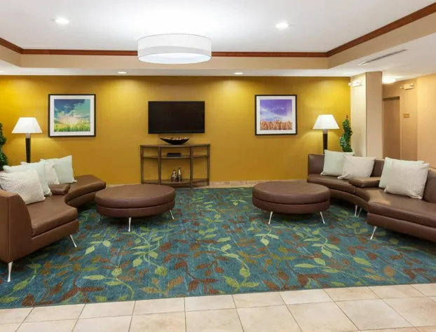 Candlewood Suites Aurora-Naperville by IHG hotel detail image 4