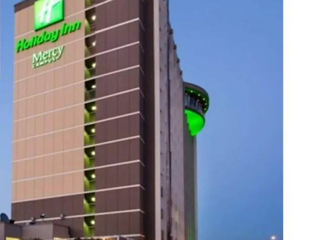 Holiday Inn Downtown - Mercy Area by IHG hotel detail image 1