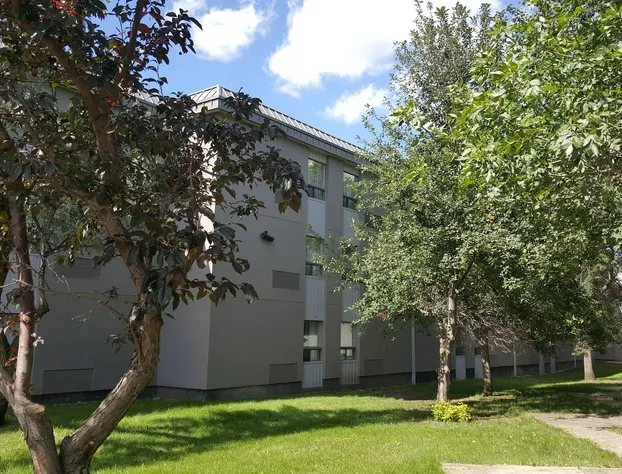 Radisson Hotel & Conference Centre West Edmonton hotel detail image 2