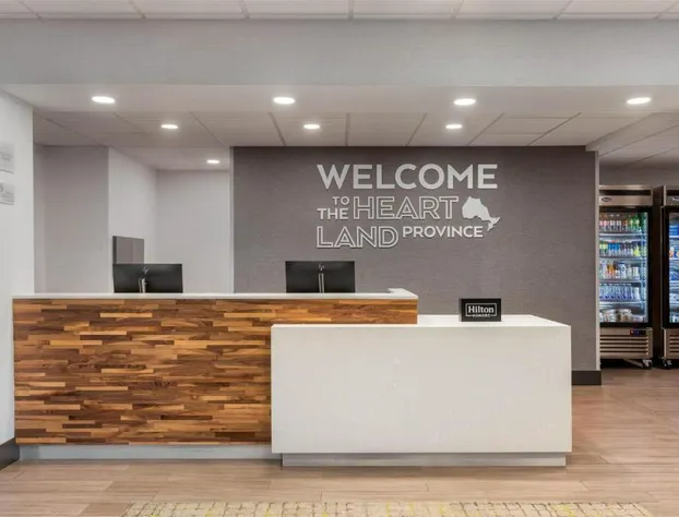 Hampton Inn & Suites by Hilton Windsor hotel detail image 3