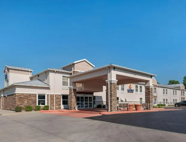 Comfort Inn & Suites Junction City - near Fort Riley hotel detail image 1
