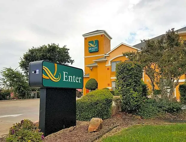 Quality Inn hotel detail image 3