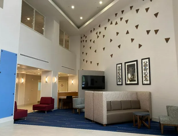 Holiday Inn Express & Suites Beaumont - Oak Valley by IHG hotel detail image 3