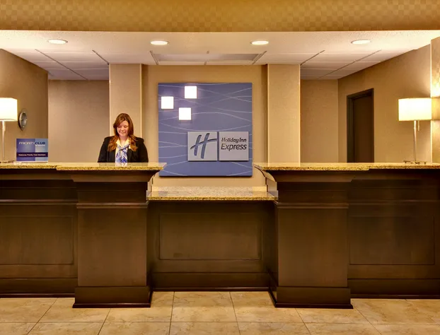 Holiday Inn Express Hotel & Suites Council Bluffs - Conv Ctr by IHG hotel detail image 2