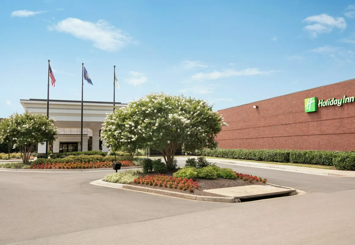 Holiday Inn Washington-Dulles International Airport by IHG hotel hero