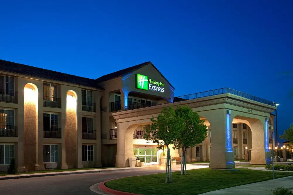 Holiday Inn Express Lancaster by IHG hotel hero