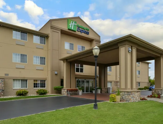 Holiday Inn Express & Suites St Joseph by IHG hotel detail image 1