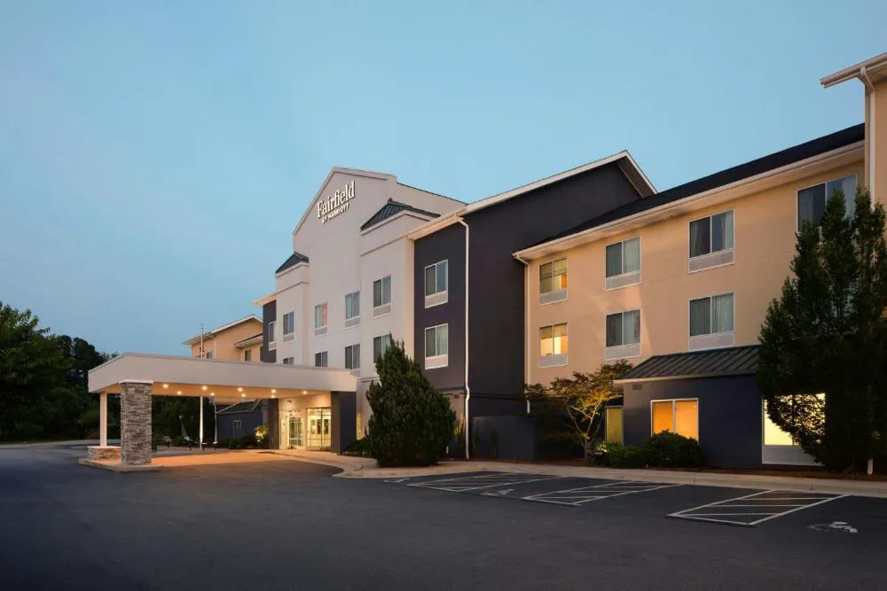 Fairfield Inn & Suites South Boston hotel hero