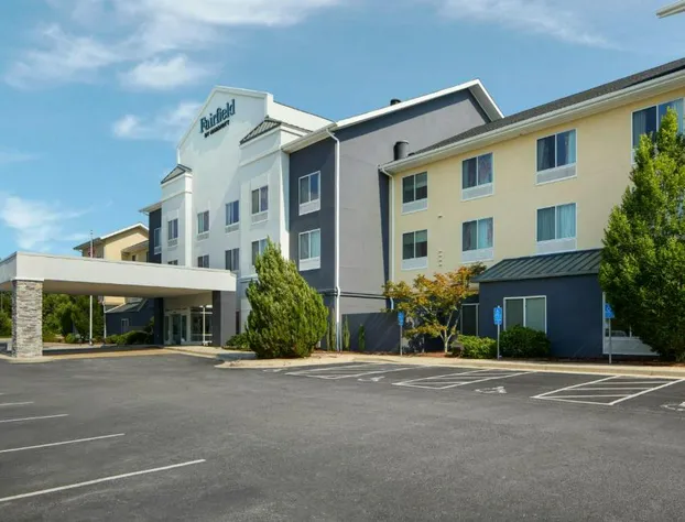 Fairfield Inn & Suites South Boston hotel detail image 1