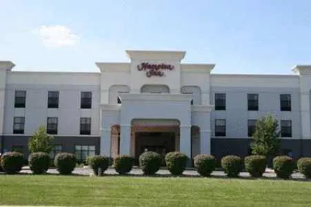 Hampton Inn LaPorte IN hotel hero