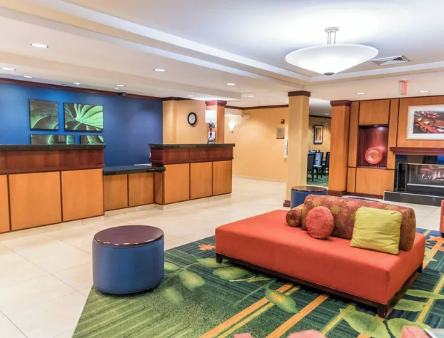 Fairfield Inn and Suites by Marriott Muskegon Norton Shores hotel detail image 2