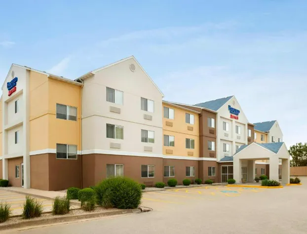Fairfield Inn & Suites by Marriott Champaign hotel detail image 1