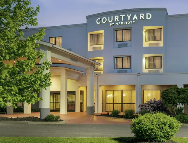 Courtyard by Marriott Kingston hotel detail image 1