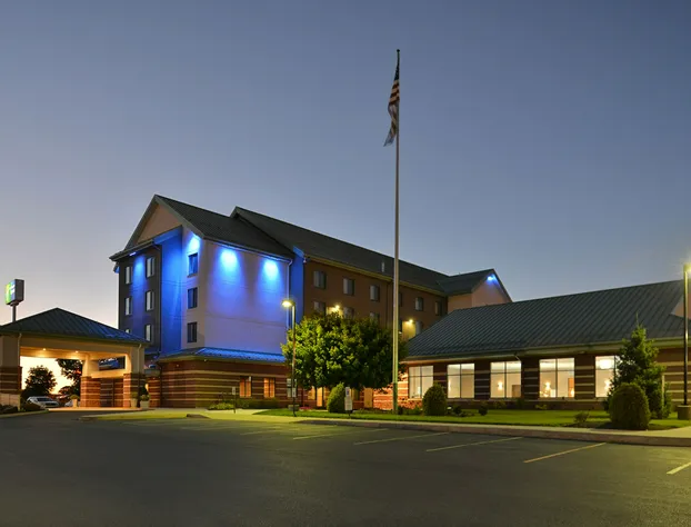 Holiday Inn Express Breezewood by IHG hotel detail image 3