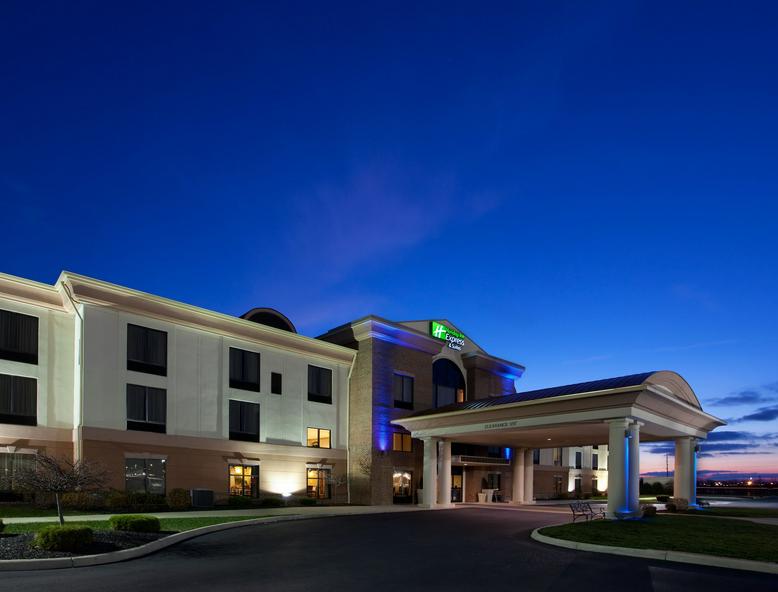 Holiday Inn Express Hotel & Suites Bowling Green, an IHG Hotel hotel detail image 2