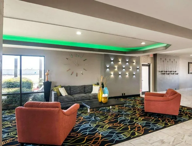 Days Inn by Wyndham Fort Worth North / Fossil Creek hotel detail image 3