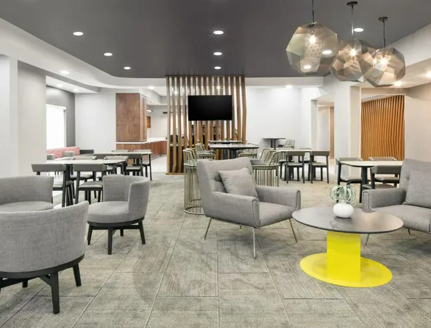 Springhill Suites by Marriott Tulsa hotel detail image 3