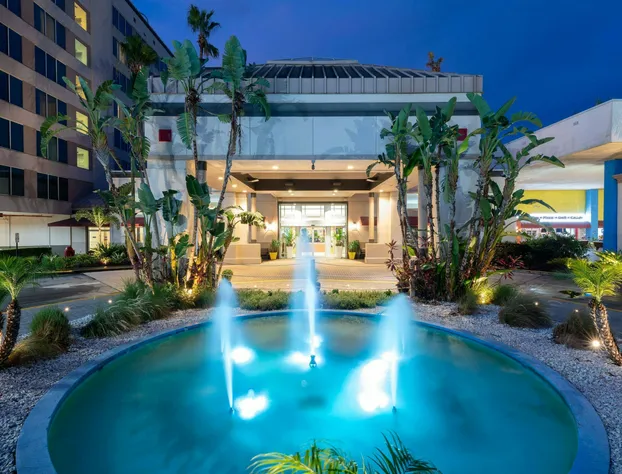 Ramada by Wyndham Kissimmee Gateway hotel detail image 4