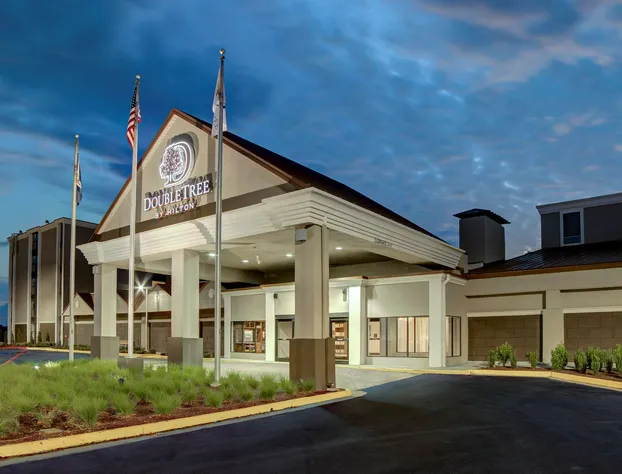 Doubletree by Hilton Harrisonburg hotel detail image 1