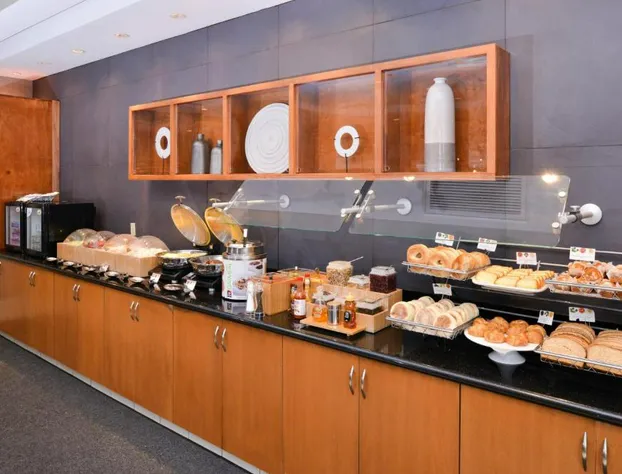 SpringHill Suites by Marriott Corona Riverside hotel detail image 2