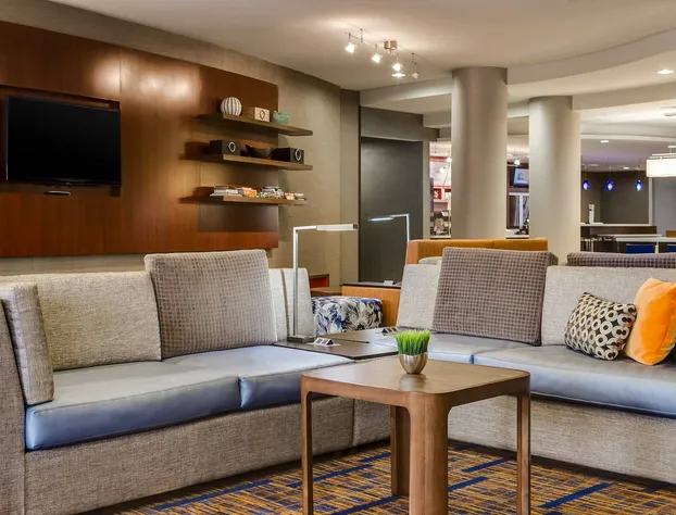 Courtyard Marriott Ankeny hotel detail image 2