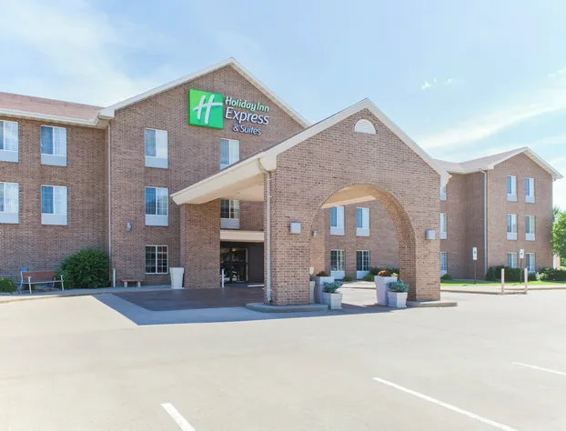 Holiday Inn Express & Suites Sioux Falls At Empire Mall by IHG hotel detail image 1