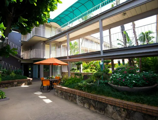 Pacific Marina Inn Airport Hotel hotel detail image 4