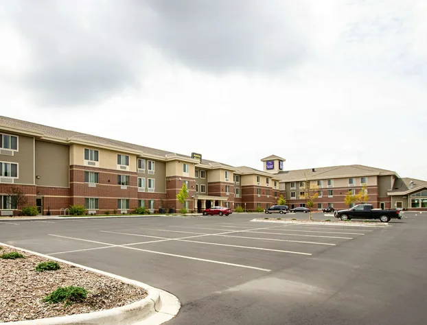 Sleep Inn & Suites Madison - Monona hotel detail image 1