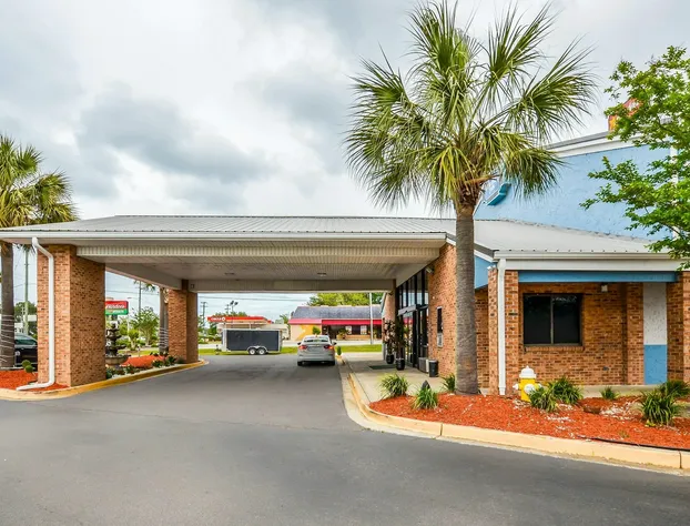 Rodeway Inn North Charleston - Ashley Phosphate hotel detail image 3