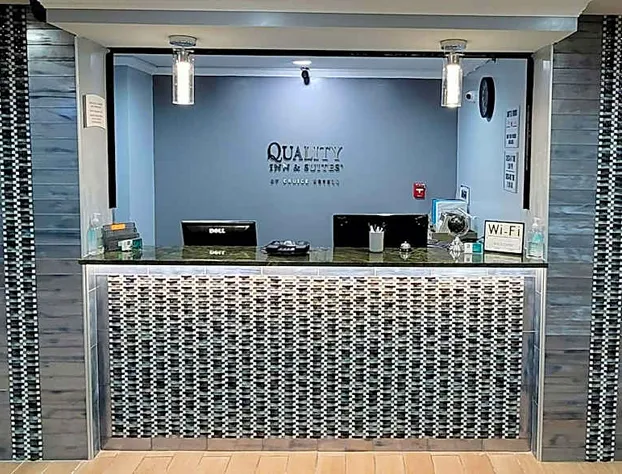 Quality Inn & Suites CVG Airport hotel detail image 3