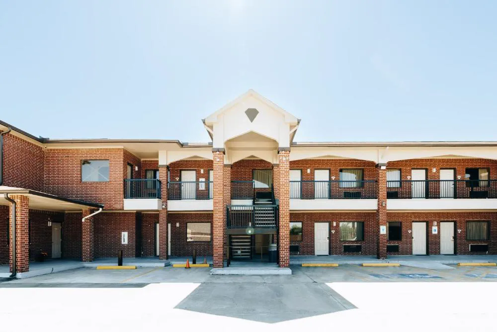 Winchester Inn & Suites Humble/IAH/North Houston hotel hero