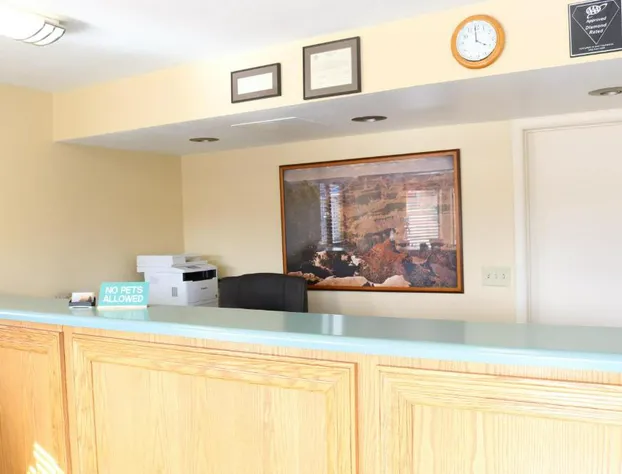 Budget Inn hotel detail image 3