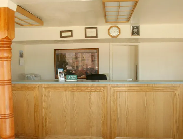 Budget Inn hotel detail image 4