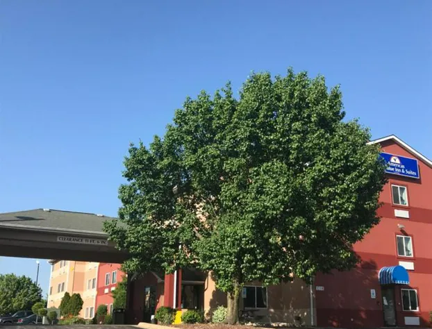 Americas Best Value Inn & Suites St. Louis, St. Charles Inn hotel detail image 3