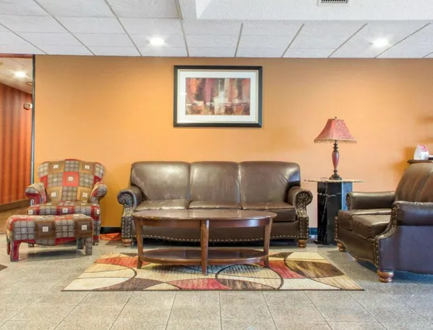 Quality Inn Broken Arrow - Tulsa hotel detail image 3