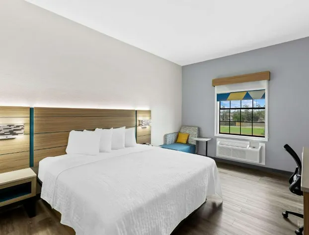 Sonesta Essential Beaumont hotel detail image 4