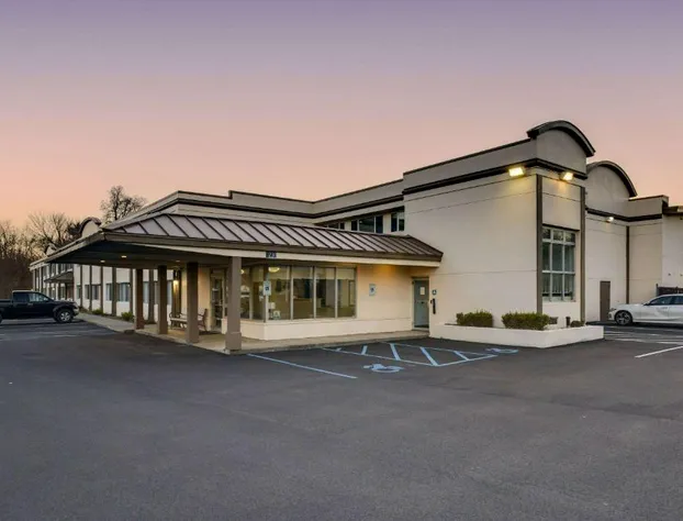 Days Inn by Wyndham Albany SUNY hotel detail image 3