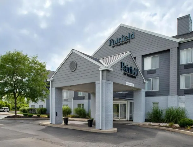 Fairfield Inn & Suites Dayton Troy hotel detail image 1